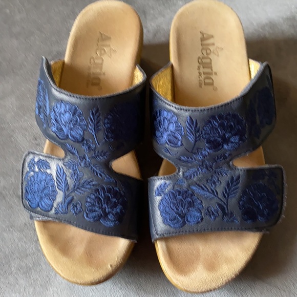 Alegria Shoes - Alegria Navy Floral Wood Look Sandal 38 EUC